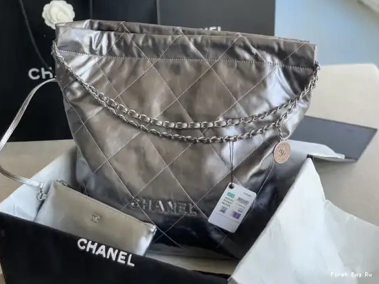 First Bag Ru CHANEL HANDBAG 22 LARGE 0605